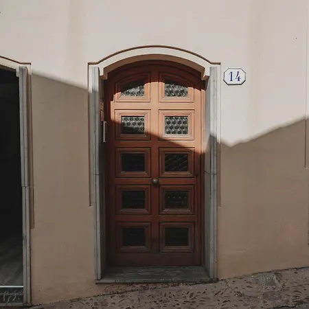 בית נופש Dimora Le Due Sicilie צ'פאלו